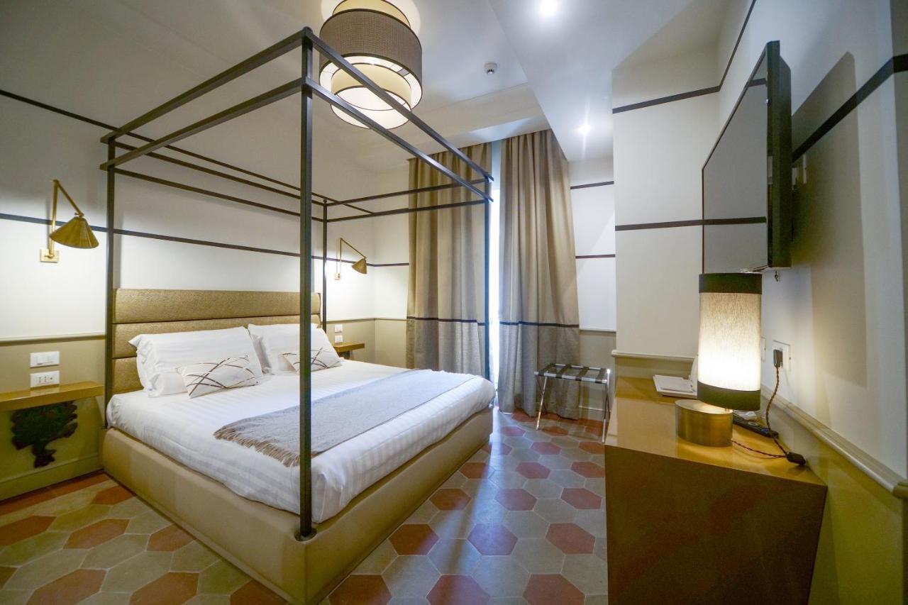 Relais Luxury Corso Hotel Rome Exterior photo