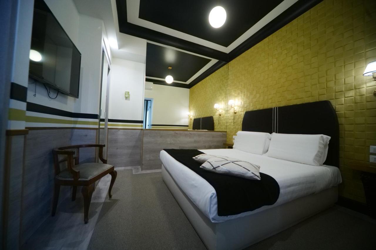 Relais Luxury Corso Hotel Rome Exterior photo