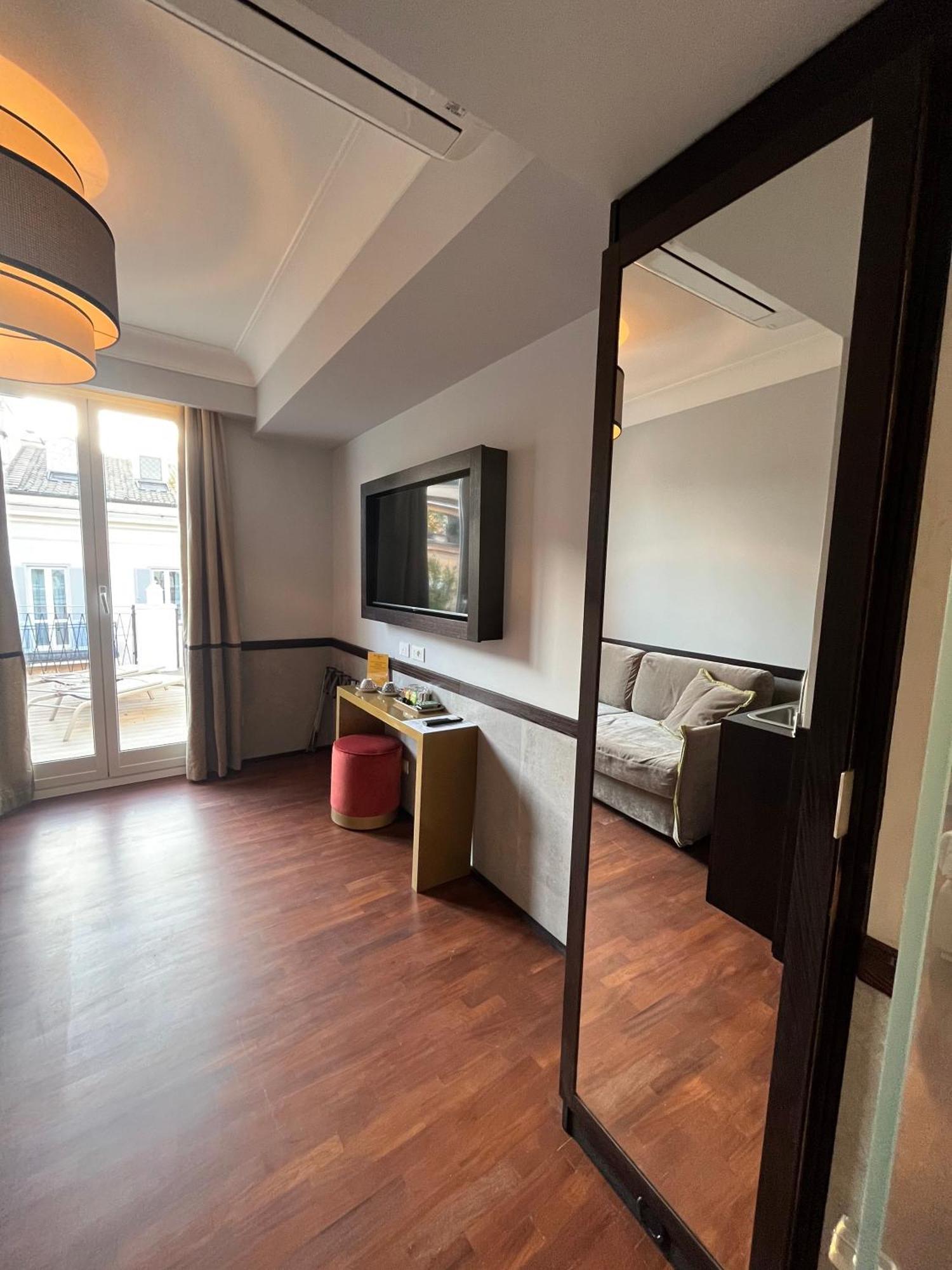 Relais Luxury Corso Hotel Rome Exterior photo