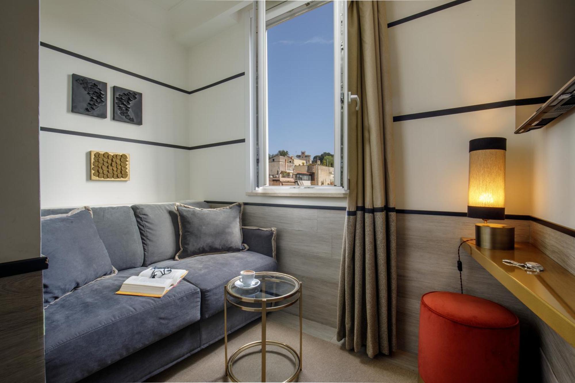 Relais Luxury Corso Hotel Rome Exterior photo