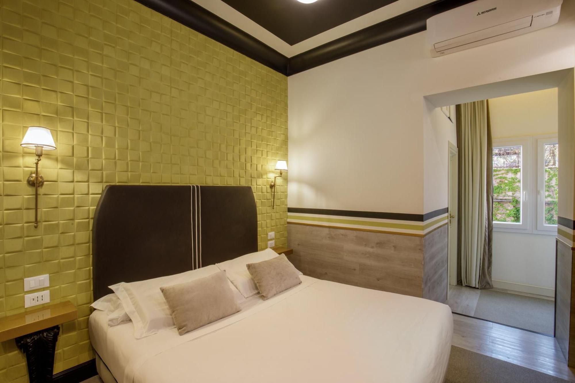 Relais Luxury Corso Hotel Rome Exterior photo